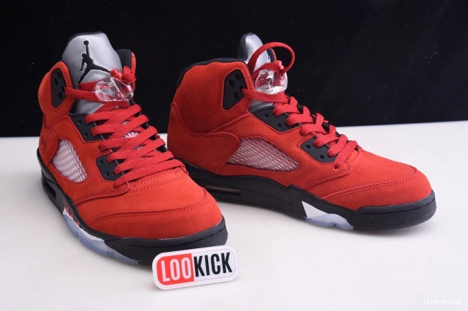 DD0587-600 Retro Red (2021) 5 Jordan Raging Bulls 0803